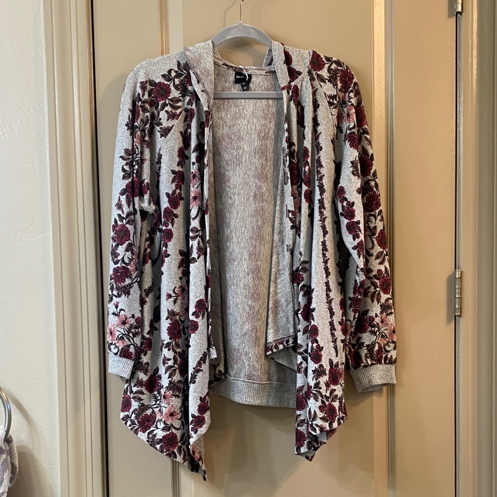 Floral Gray Sweater Cardigan